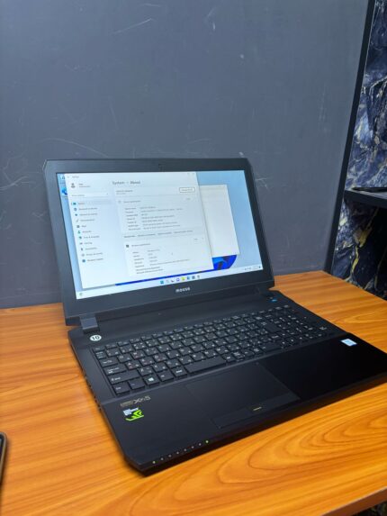 Asus iiyama laptop Core i7 16GB 512 SSD 4GB Nvidia Dedicated Graphics