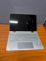 Hp Spectre 13 2 in 1 i5 6th Gen Core i5 4gb 256ssd 13'Touch Screen