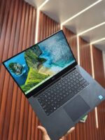 Dell Precision 5530, Intel Core i5, 8th Gen,16GB RAM, 256GB SSD,15.6″ Full HD Display, Windows 10 Pro