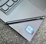 Lenovo Yoga 390 Intel Core i5 8th Gen 8GB RAM 256GB SSD 360° convertible 13.3″ Full HD Touchscreen 2-in-1 laptop - Image 3
