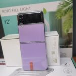 Samsung Galaxy Z Flip 4 , 8GB RAM, 256GB storage, Bora Purple, 6.7-inch Foldable Dynamic AMOLED 2x Display, Main camera: 12 MP + 12.0 MP Front camera: 10MP